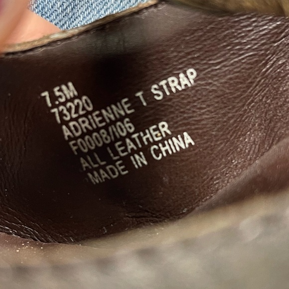 Frye Adrienne T-Strap Mary Jane Heels Brown Size 7.5 - Picture 6 of 7